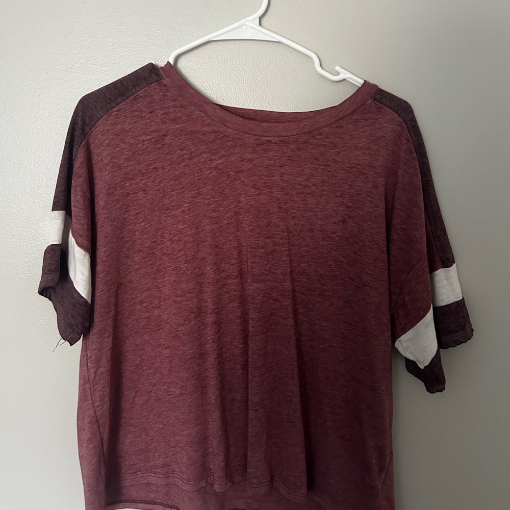 Women's Burgundy Top